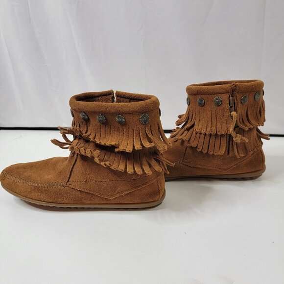 Minnetonka Fringe Moccasin Boots – Brown Suede | Size 7 | Very Good Condition - Picture 7 of 9